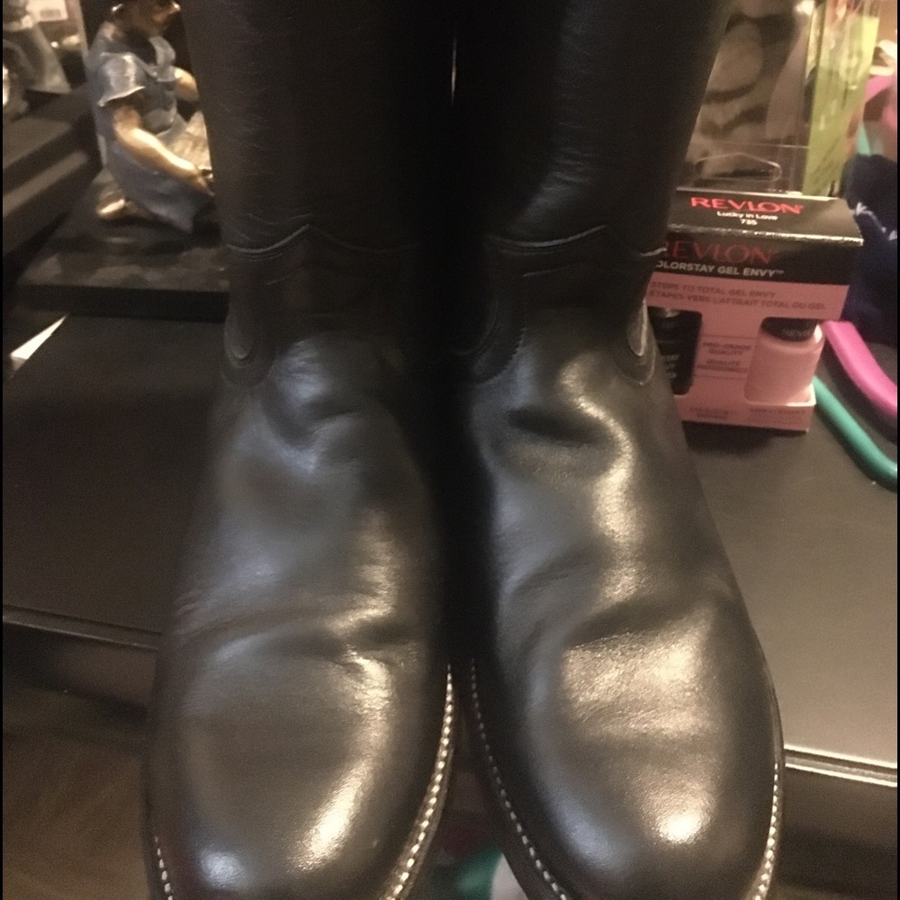 Ladies Boots By Justin’s Boots Sz 7